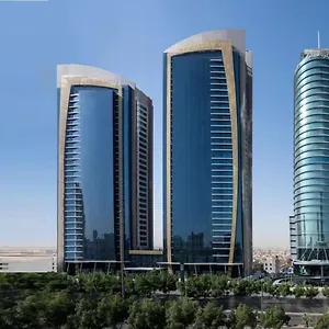 تحقق من التوفر