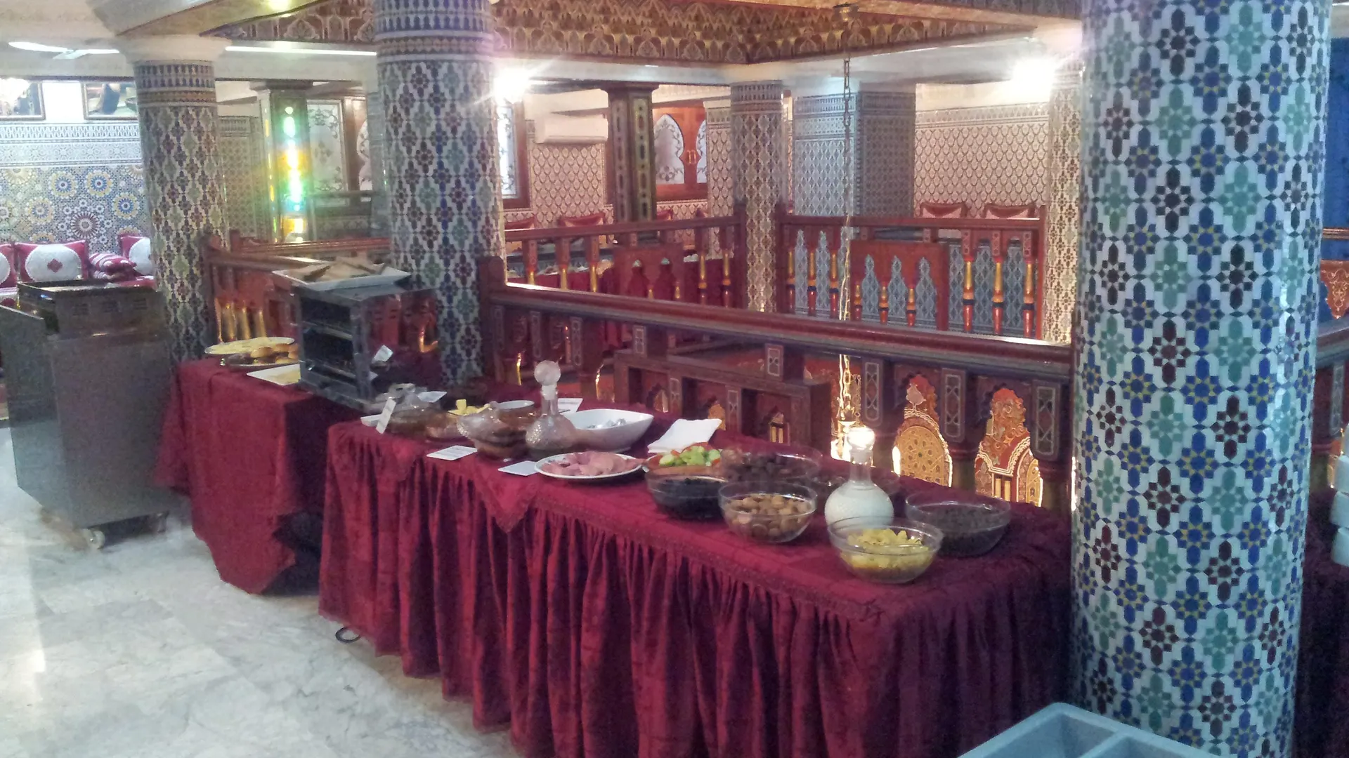 ***  Hotel Moroccan House Casablanca Maroc