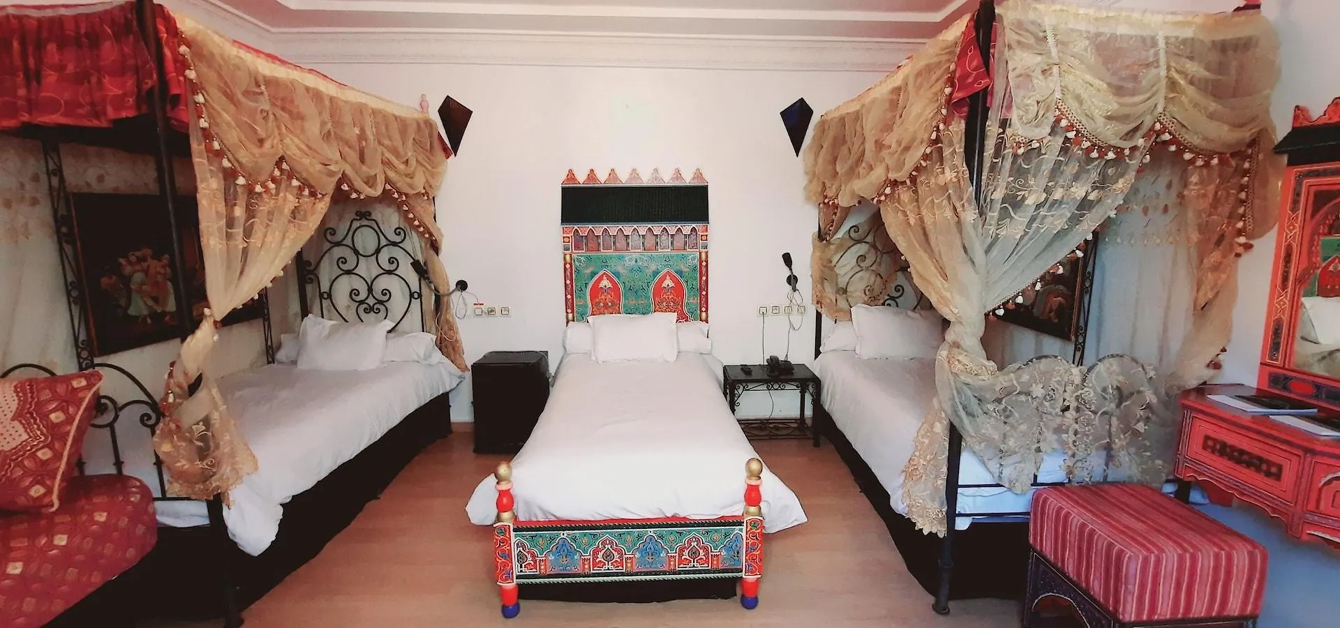 Hotel Moroccan House Casa Blanca