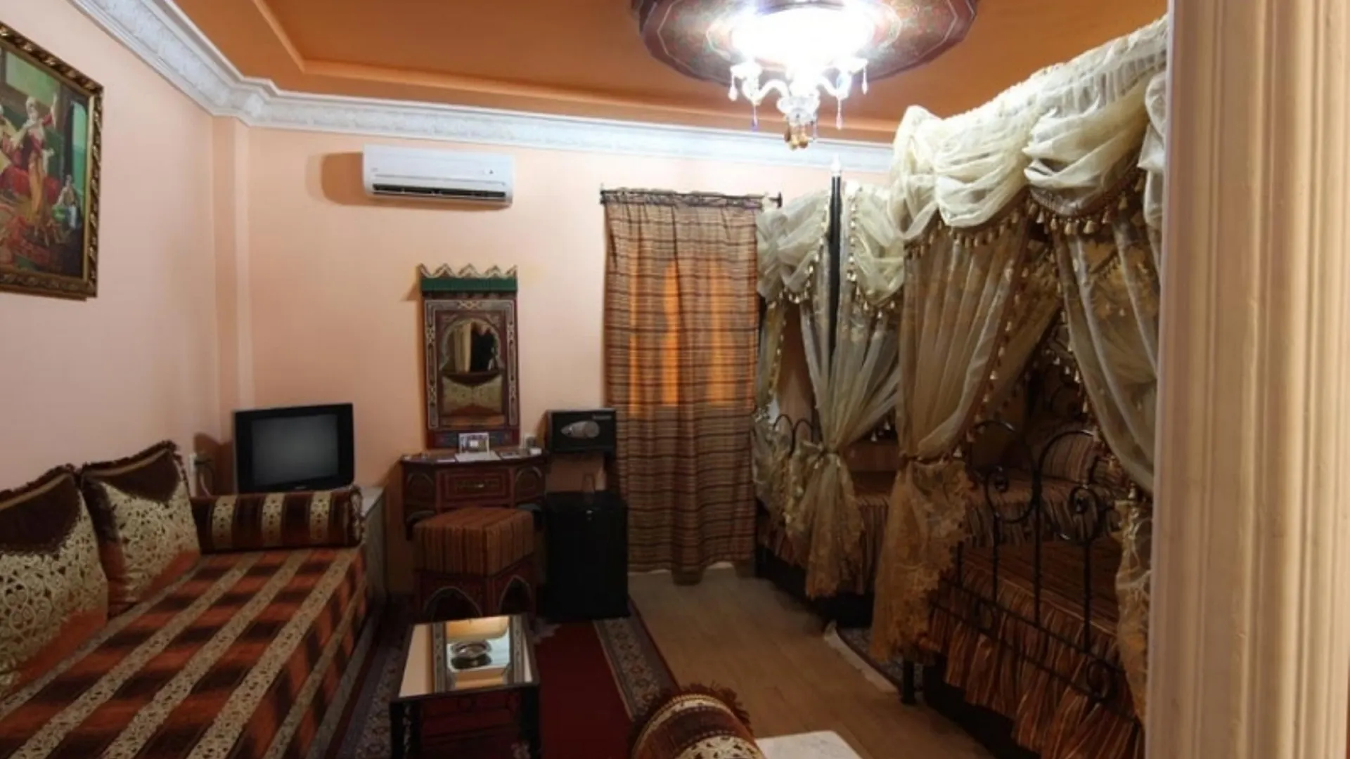 Hotel Moroccan House Casa Blanca